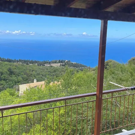 Traditional House With View * Drymon