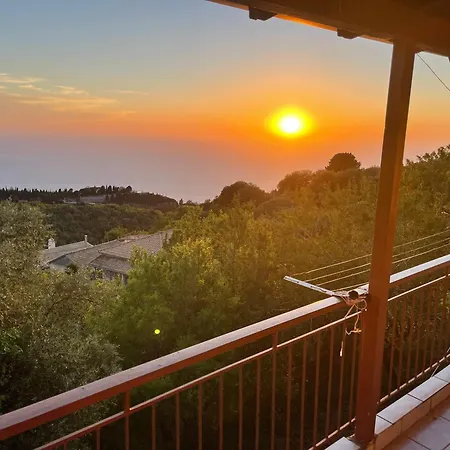 Traditional House With View Drymon